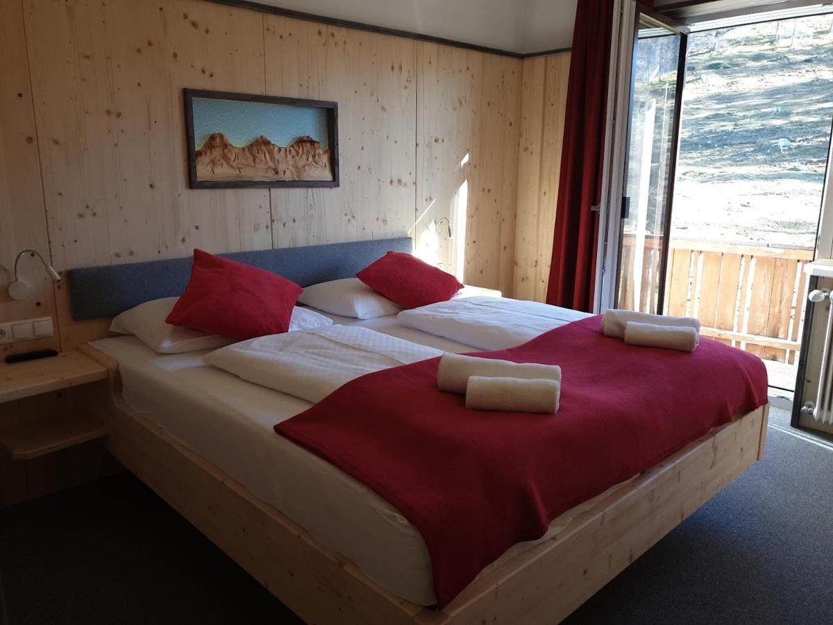 Berghotel Tuerlwand Ramsau am Dachstein Exterior foto